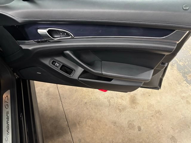 Used 2013 Porsche Panamera GTS AWD/4WD image 23
