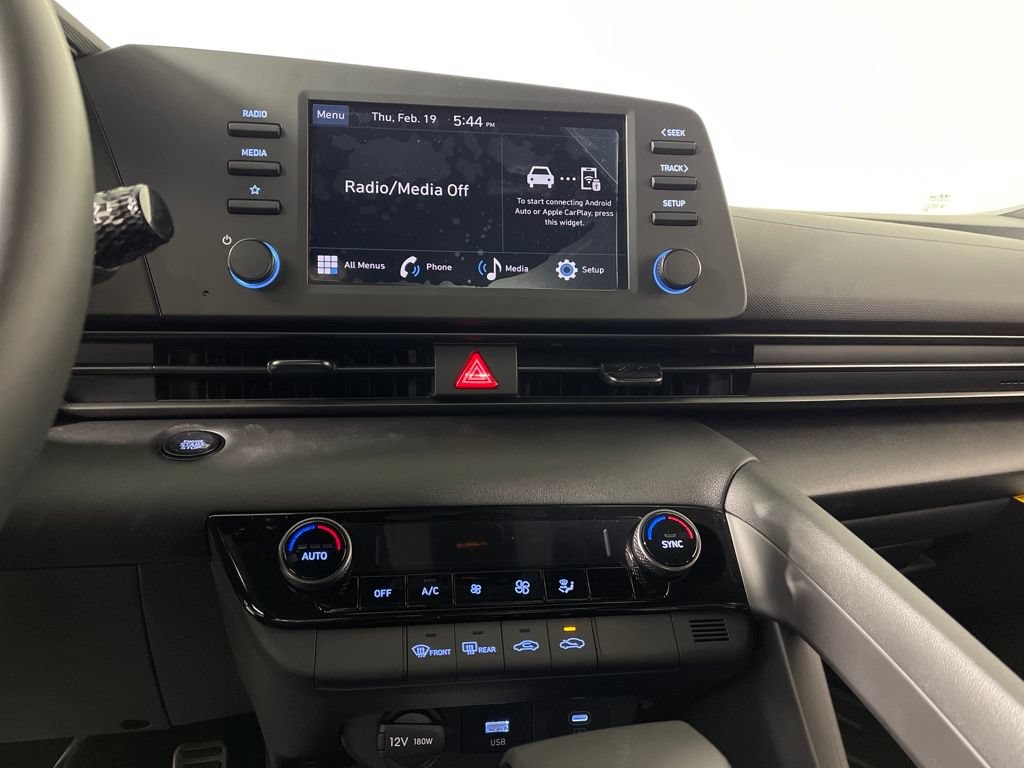 New 2026 Hyundai Elantra Sport FWD image 22