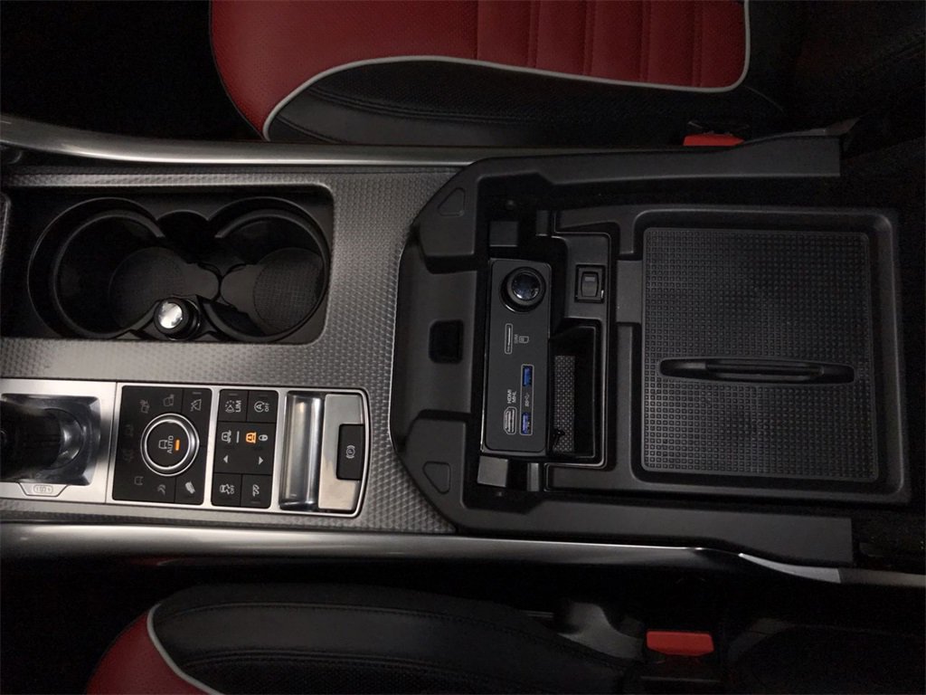 Used 2017 Land Rover Range Rover Sport SVR image 25