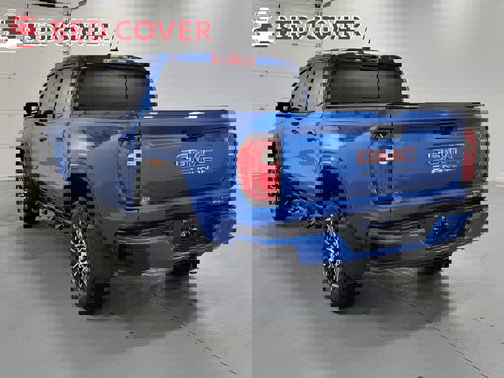 Used 2024 GMC Canyon AT4 w/ Technology Package image 7