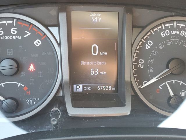 Used 2020 Toyota Tacoma TRD Sport w/ Technology Package AWD/4WD image 20