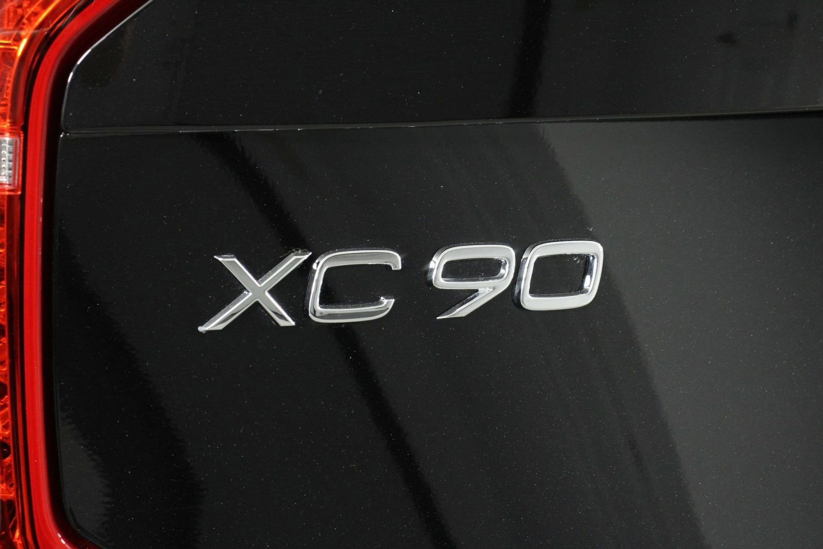 Certified 2023 Volvo XC90 T8 Plus w/ Protection Package Premier image 19
