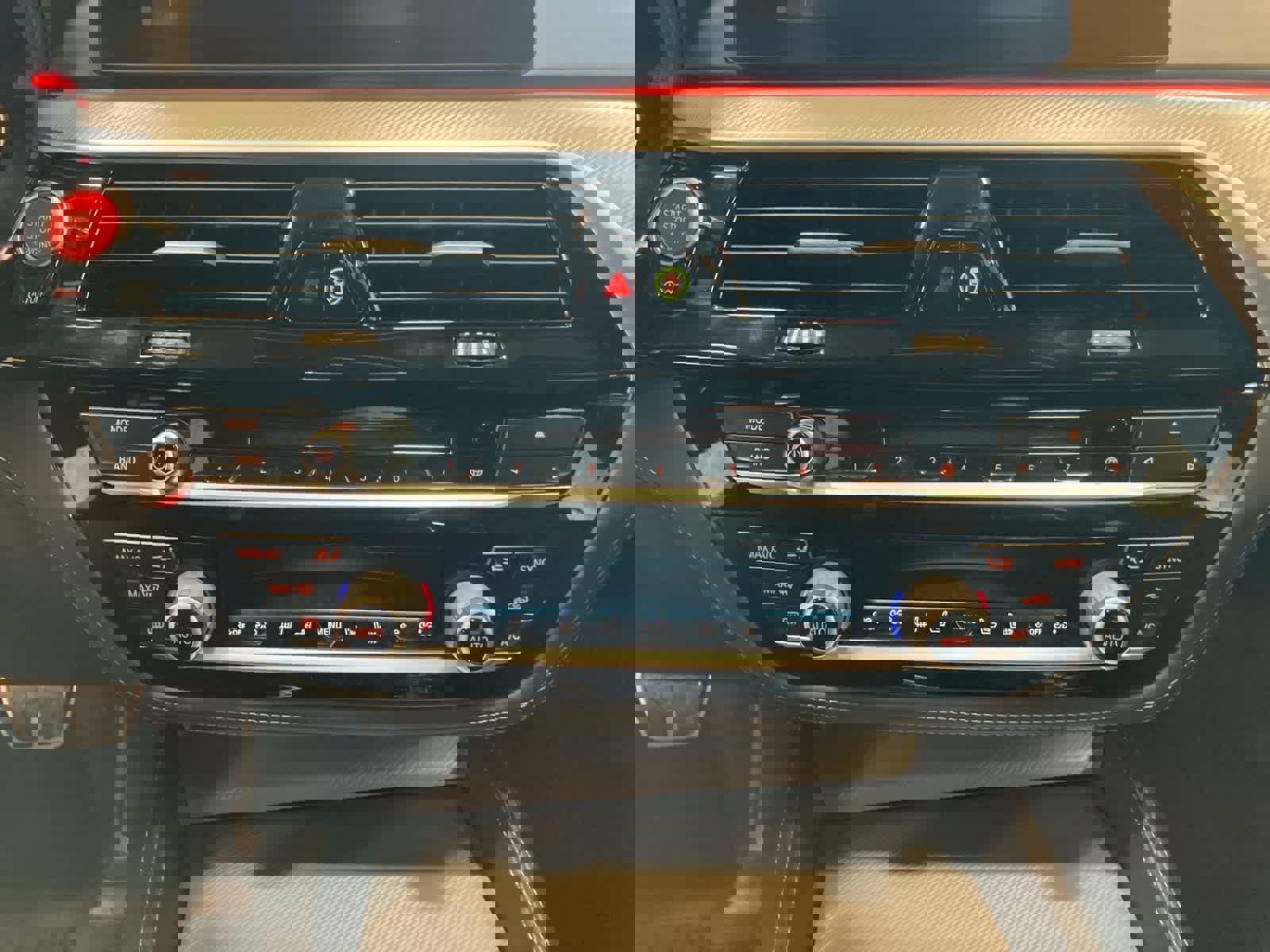 Used 2019 BMW M5 w/ Executive Package image 22