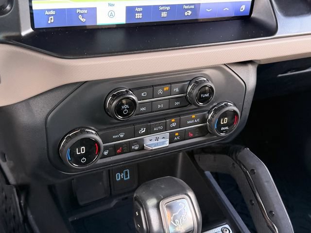 Used 2023 Ford Bronco Wildtrak AWD/4WD image 19