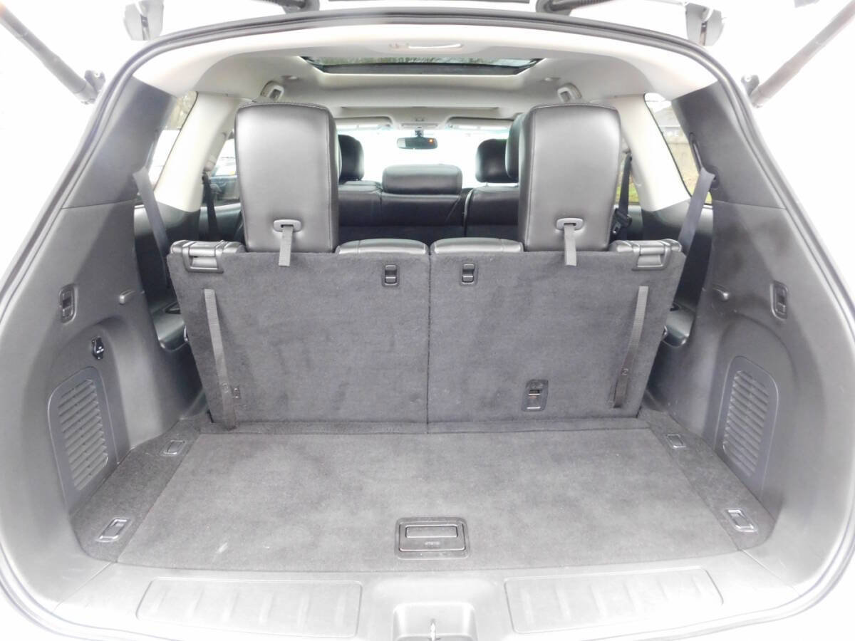 Used 2014 Nissan Pathfinder SL w/ SL Premium Package AWD/4WD image 5