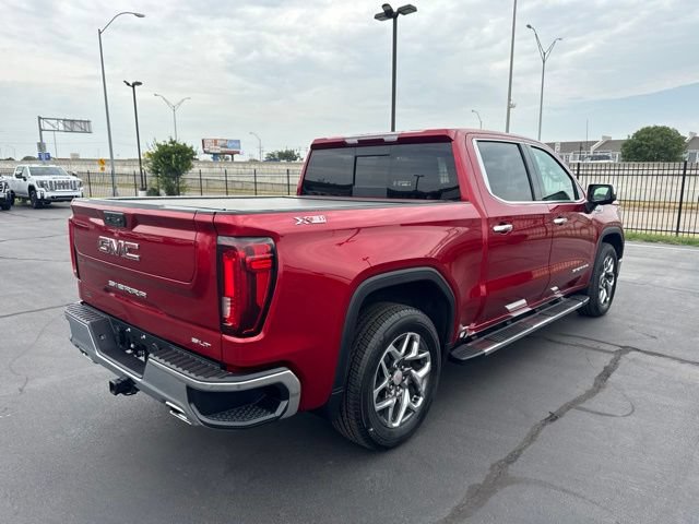 Used 2023 GMC Sierra 1500 SLT w/ SLT Premium Package AWD/4WD image 3
