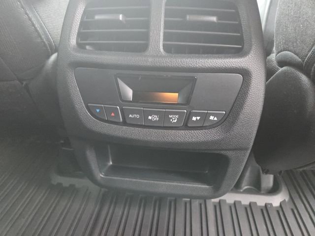 Used 2022 Honda Pilot Sport image 12