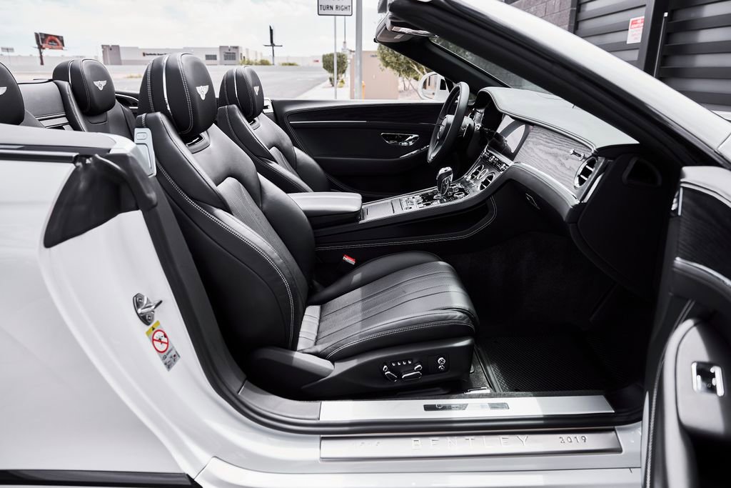 Used 2020 Bentley Continental GT AWD/4WD image 24