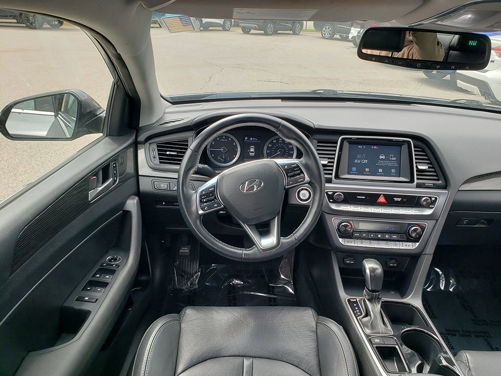 Used 2018 Hyundai Sonata Limited FWD image 14