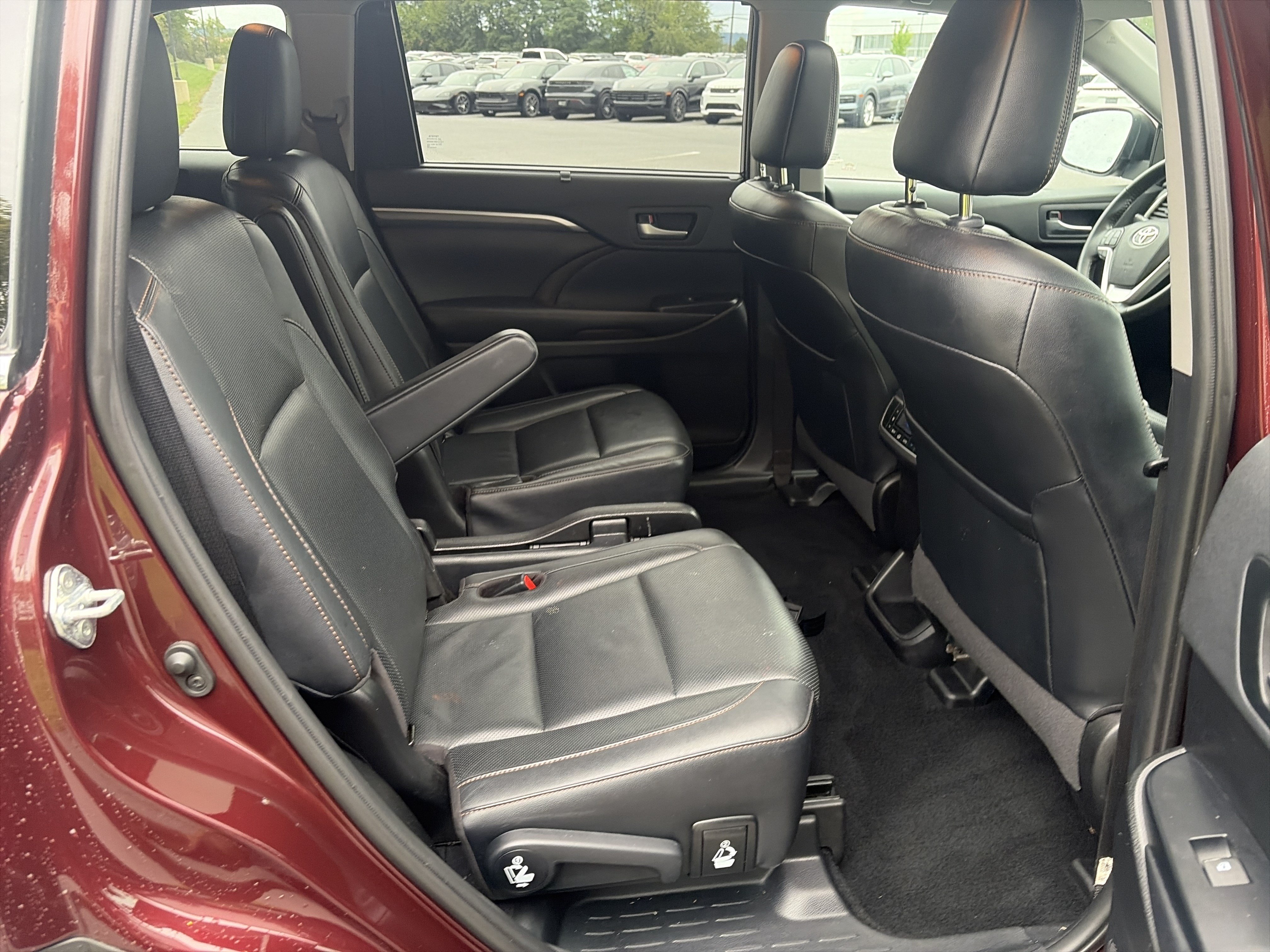 Used 2019 Toyota Highlander Limited AWD/4WD image 33