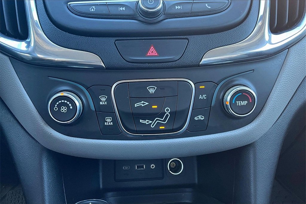 Used 2019 Chevrolet Equinox LT image 31