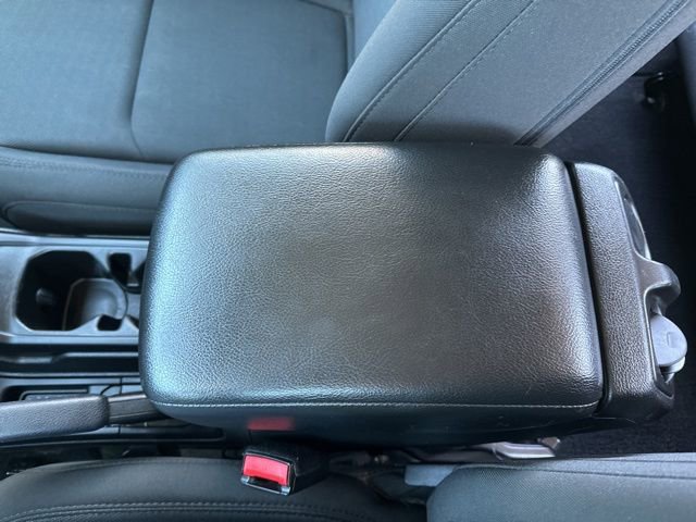 Used 2021 Jeep Wrangler Sport AWD/4WD image 26