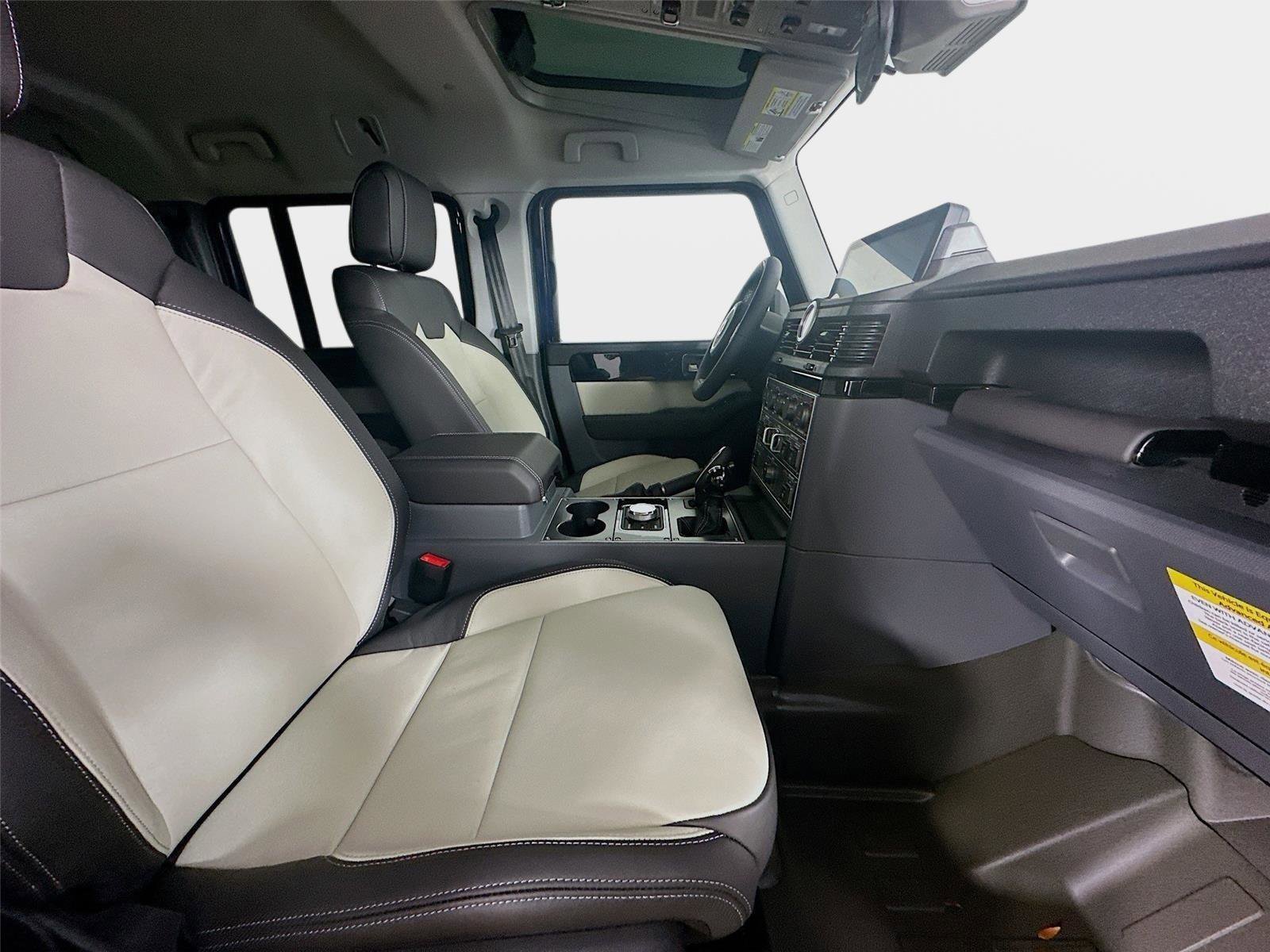 New 2025 INEOS Grenadier Fieldmaster Edition image 49