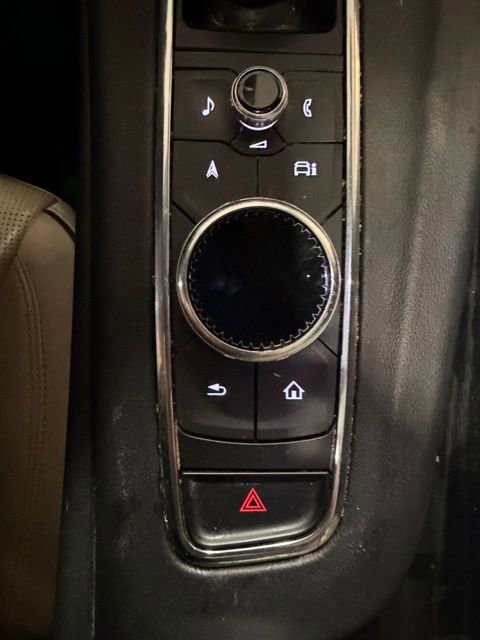 Used 2022 Cadillac Escalade ESV Sport w/ LPO, ONYX Package AWD/4WD image 20