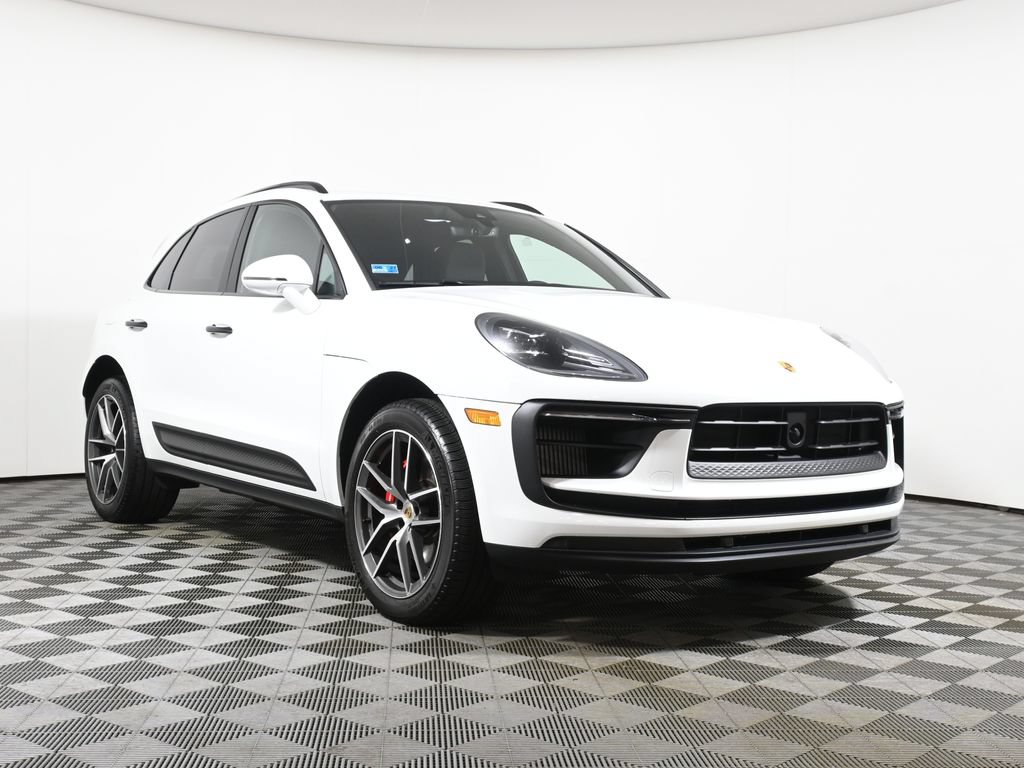 Used 2023 Porsche Macan S AWD/4WD image 9