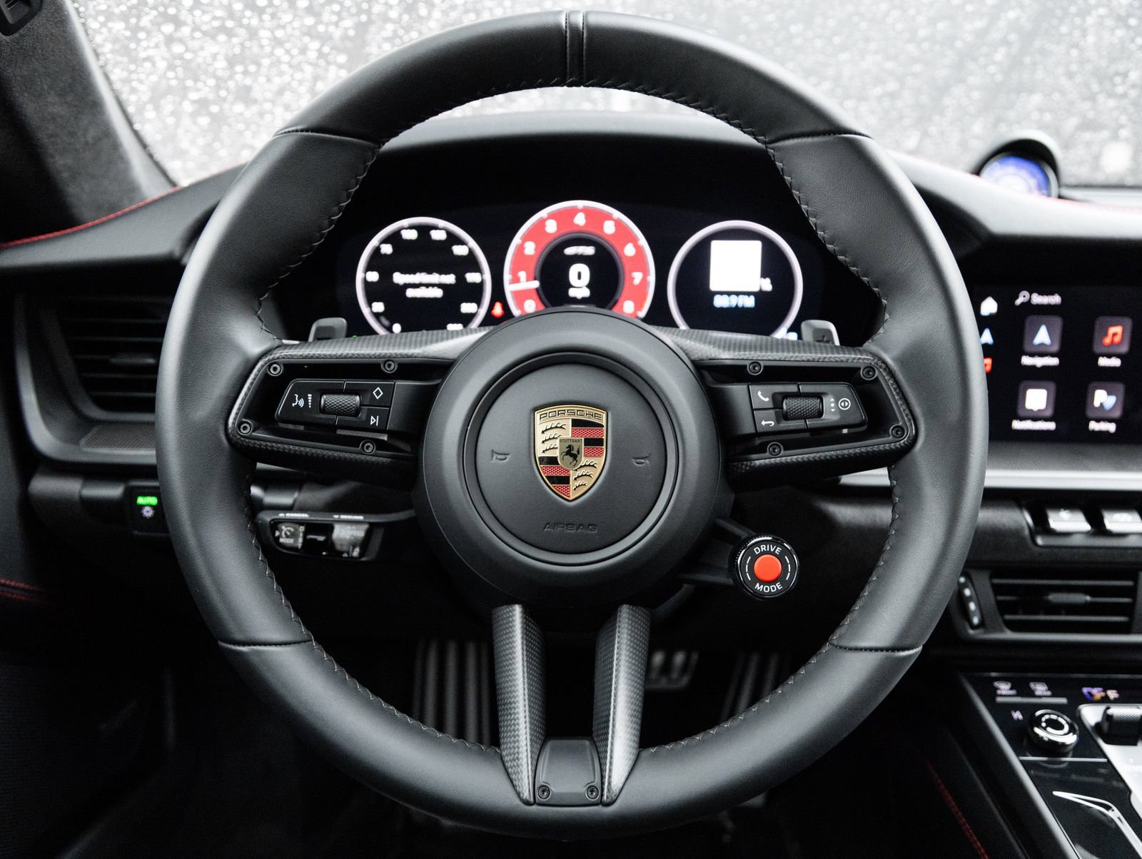 Certified 2025 Porsche 911 Carrera GTS RWD image 13