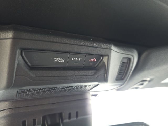 Used 2025 Jeep Wrangler Unlimited Sahara w/ Safety Group image 29