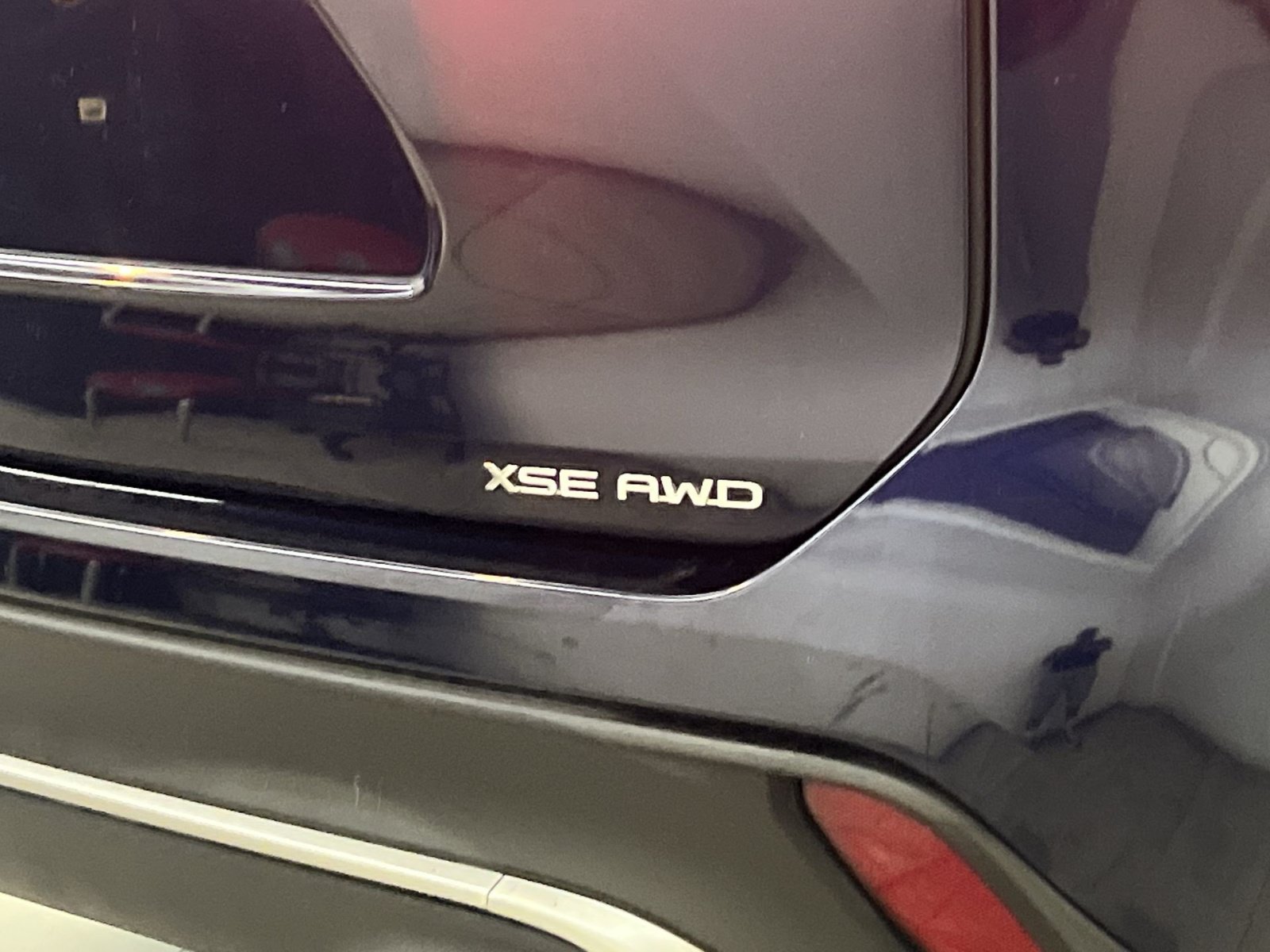Used 2021 Toyota Highlander XSE AWD/4WD image 30