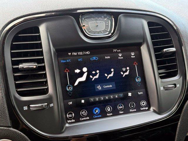 Used 2021 Chrysler 300 S RWD image 13