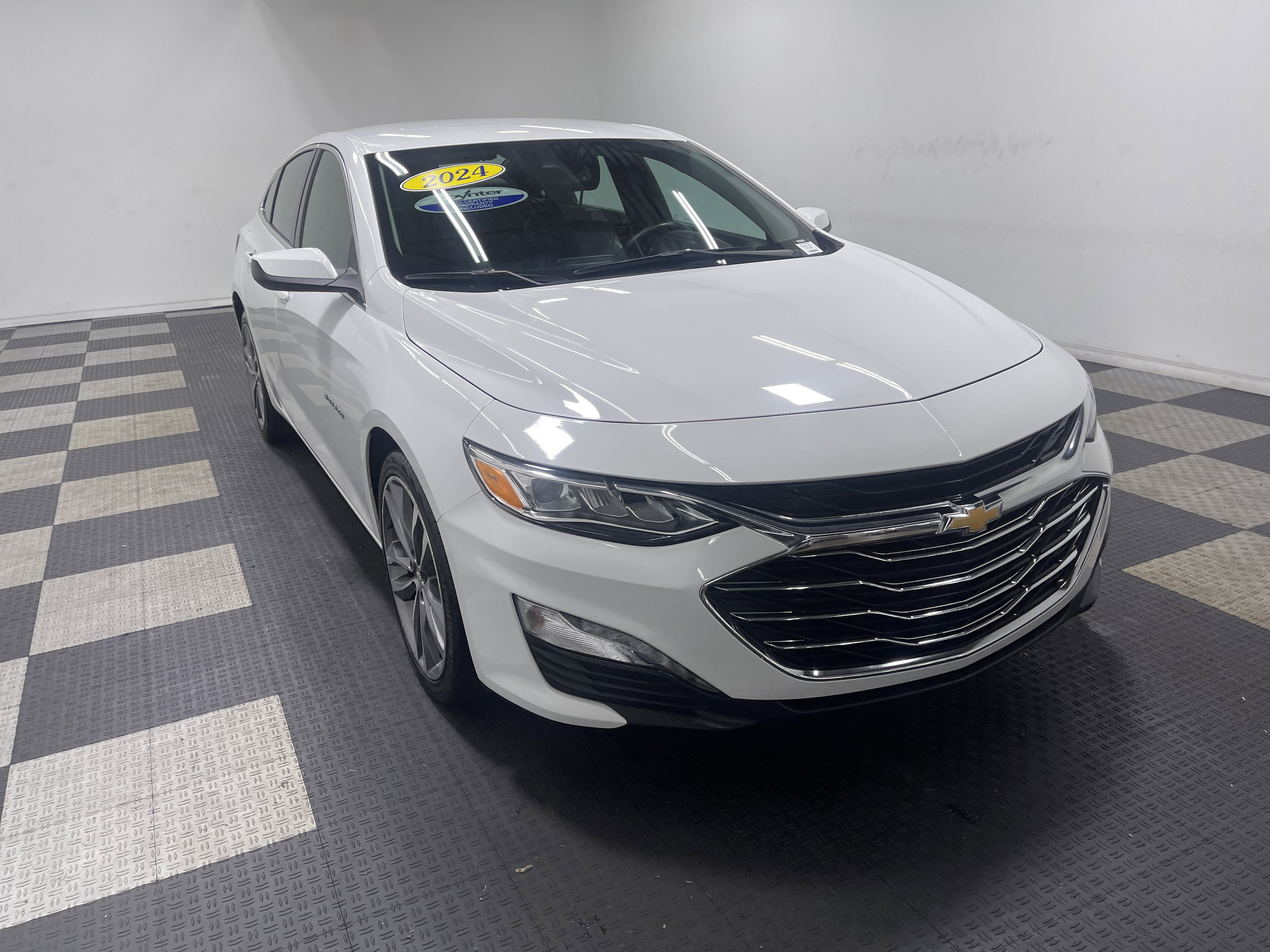 Used 2024 Chevrolet Malibu LT image 6