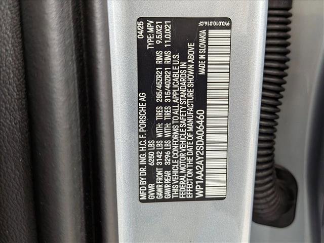 Certified 2025 Porsche Cayenne image 28