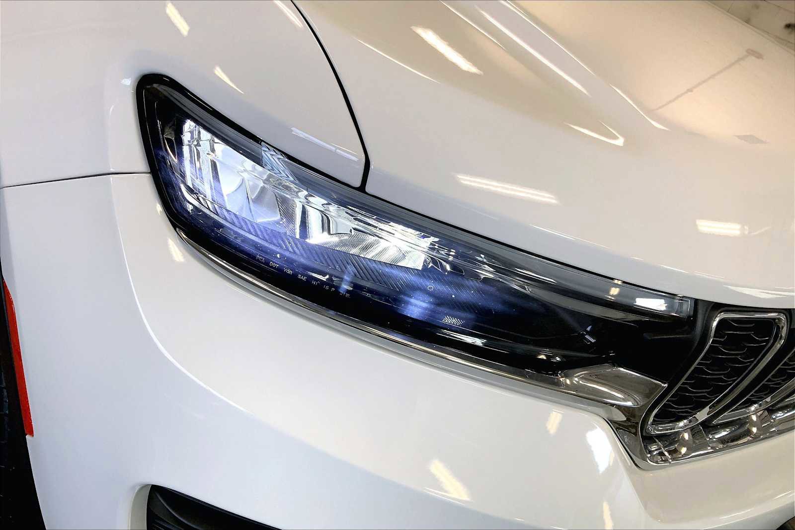 Used 2024 Jeep Grand Cherokee Laredo X w/ Trailer Tow Package image 27