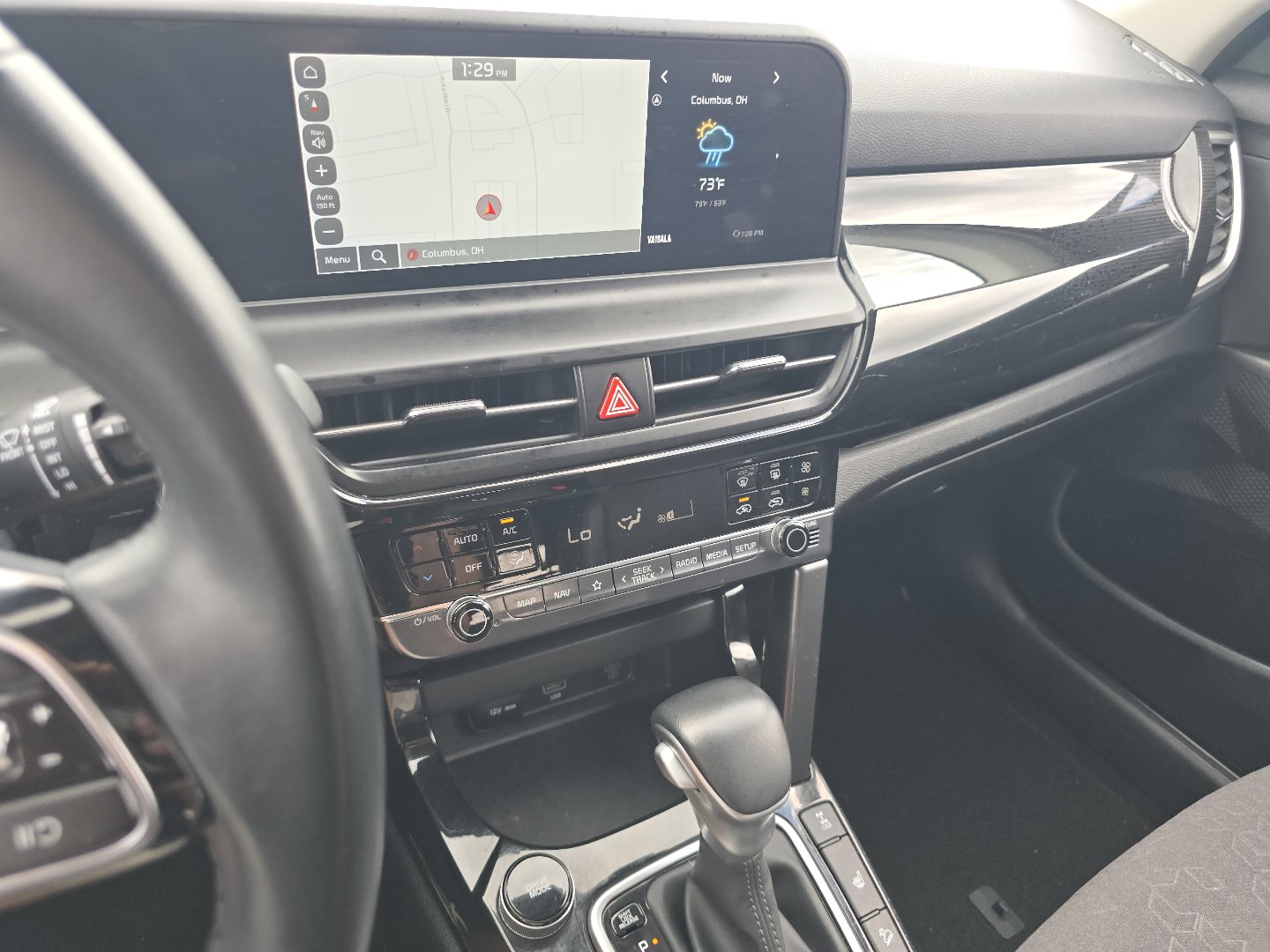 Used 2025 Kia Seltos S AWD/4WD image 30