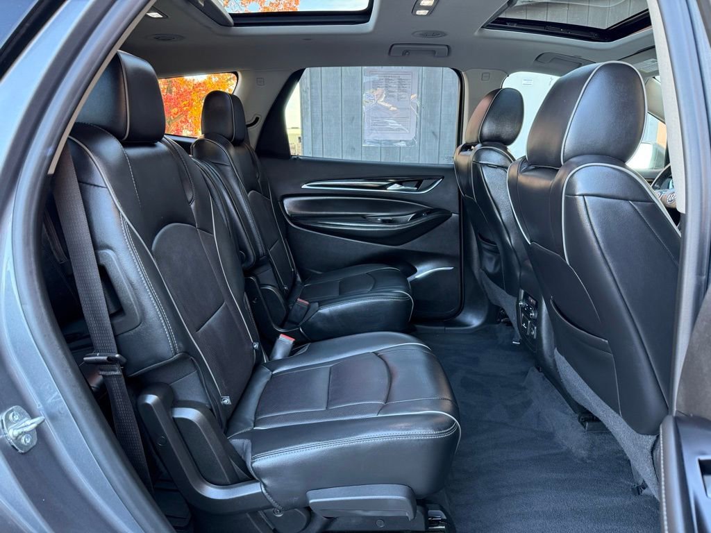 Used 2019 Buick Enclave Avenir image 22