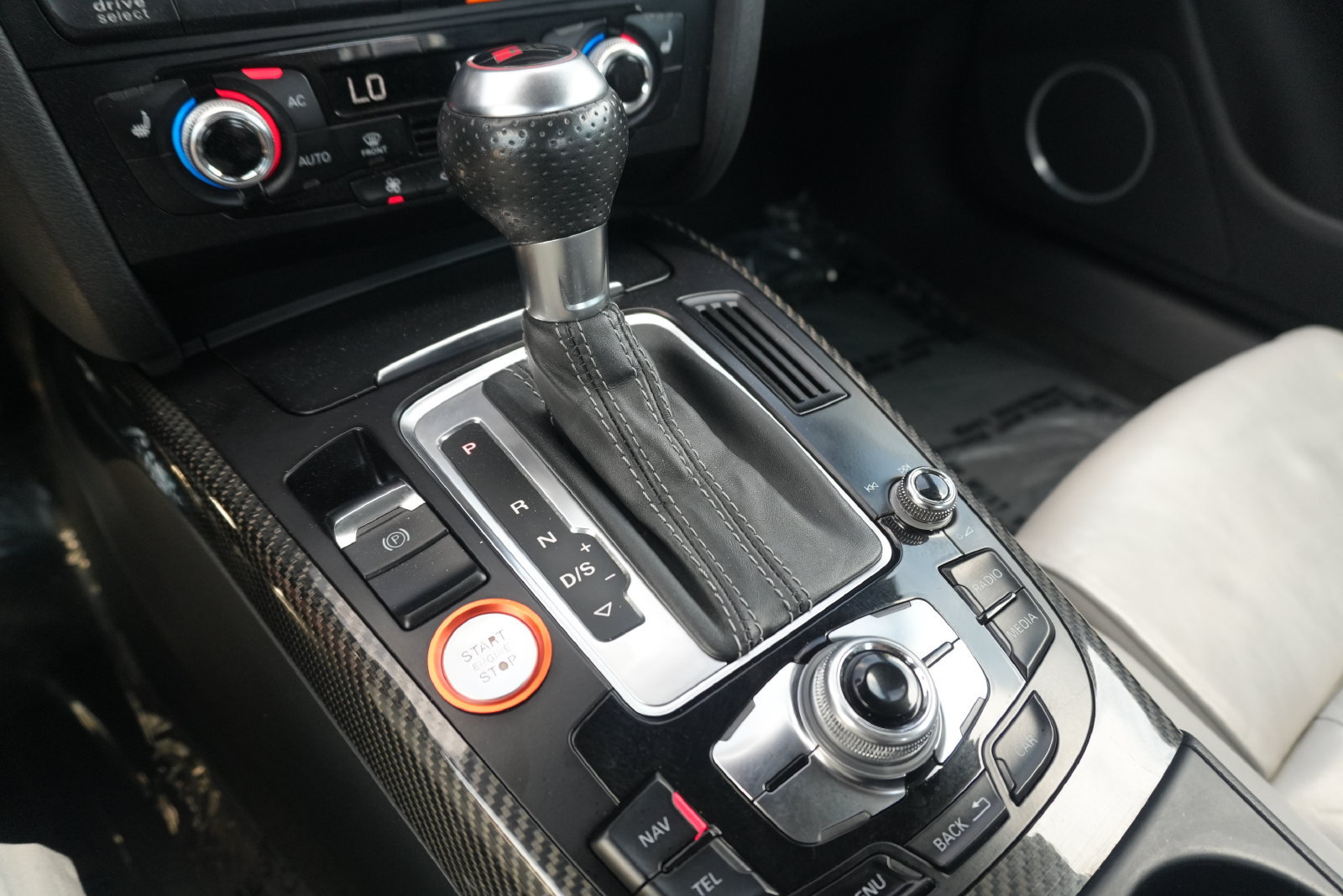 Used 2014 Audi RS 5 Cabriolet AWD/4WD image 39