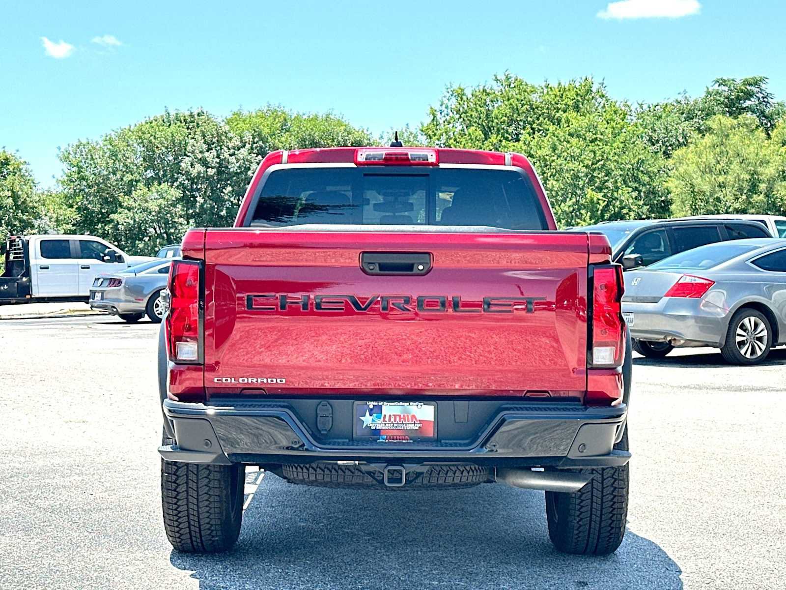 Used 2025 Chevrolet Colorado Trail Boss AWD/4WD image 14