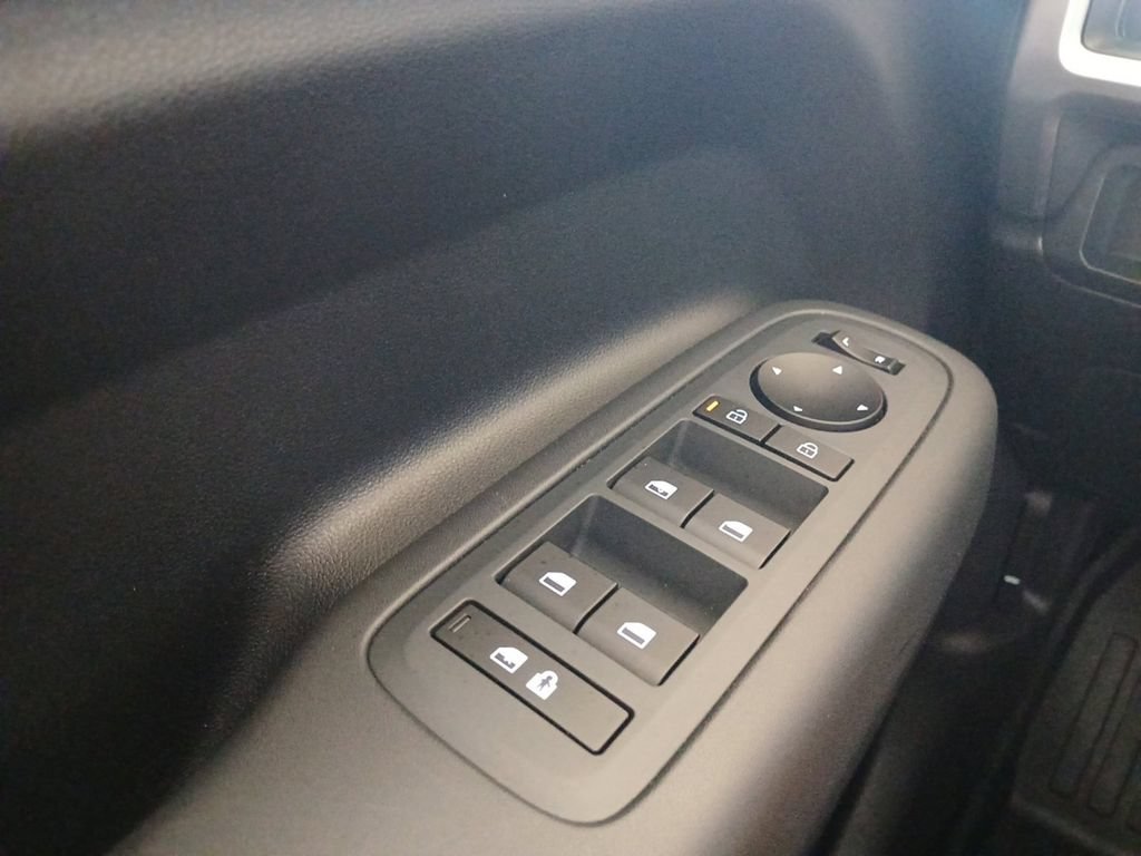 Certified 2026 Hyundai Santa Fe SE FWD image 23