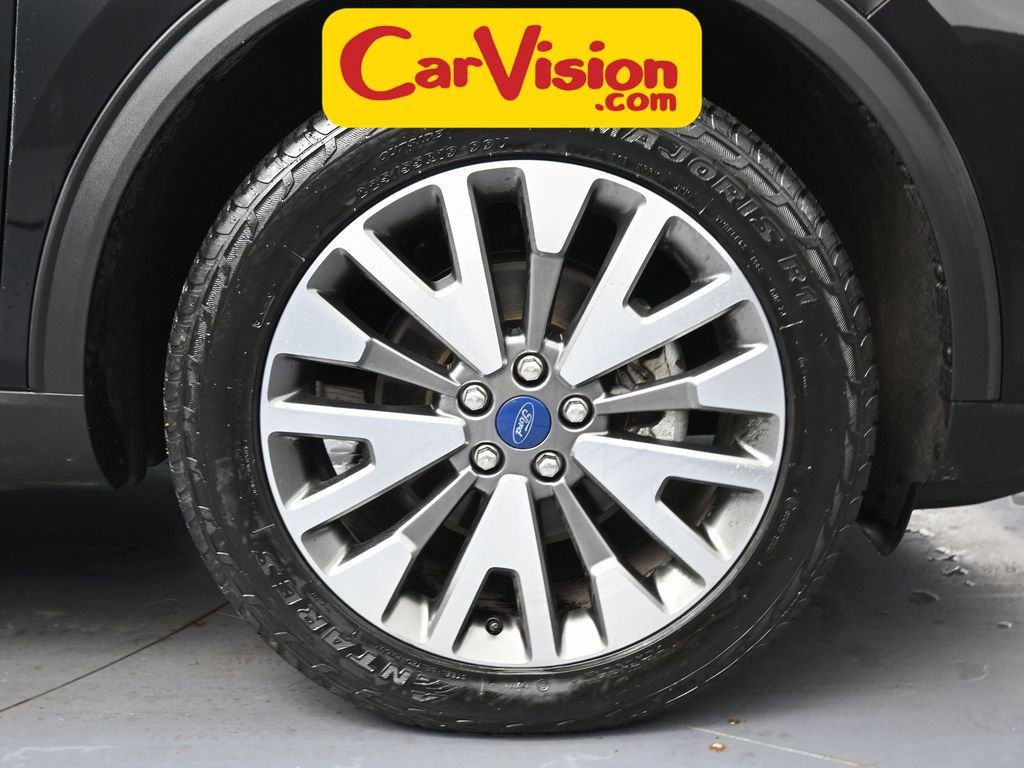 Used 2022 Ford Escape Titanium image 14