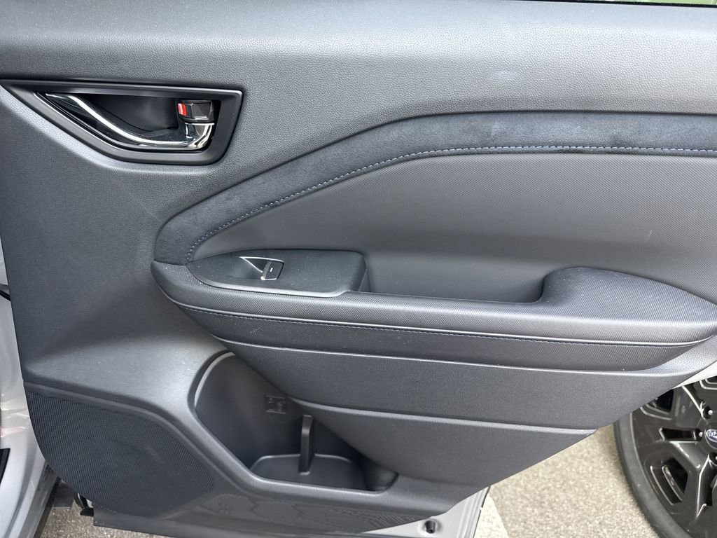 Used 2025 Subaru Forester Limited w/ Protection Package (1PH) image 33