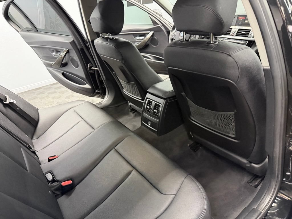 Used 2018 BMW 320i Sedan RWD image 46