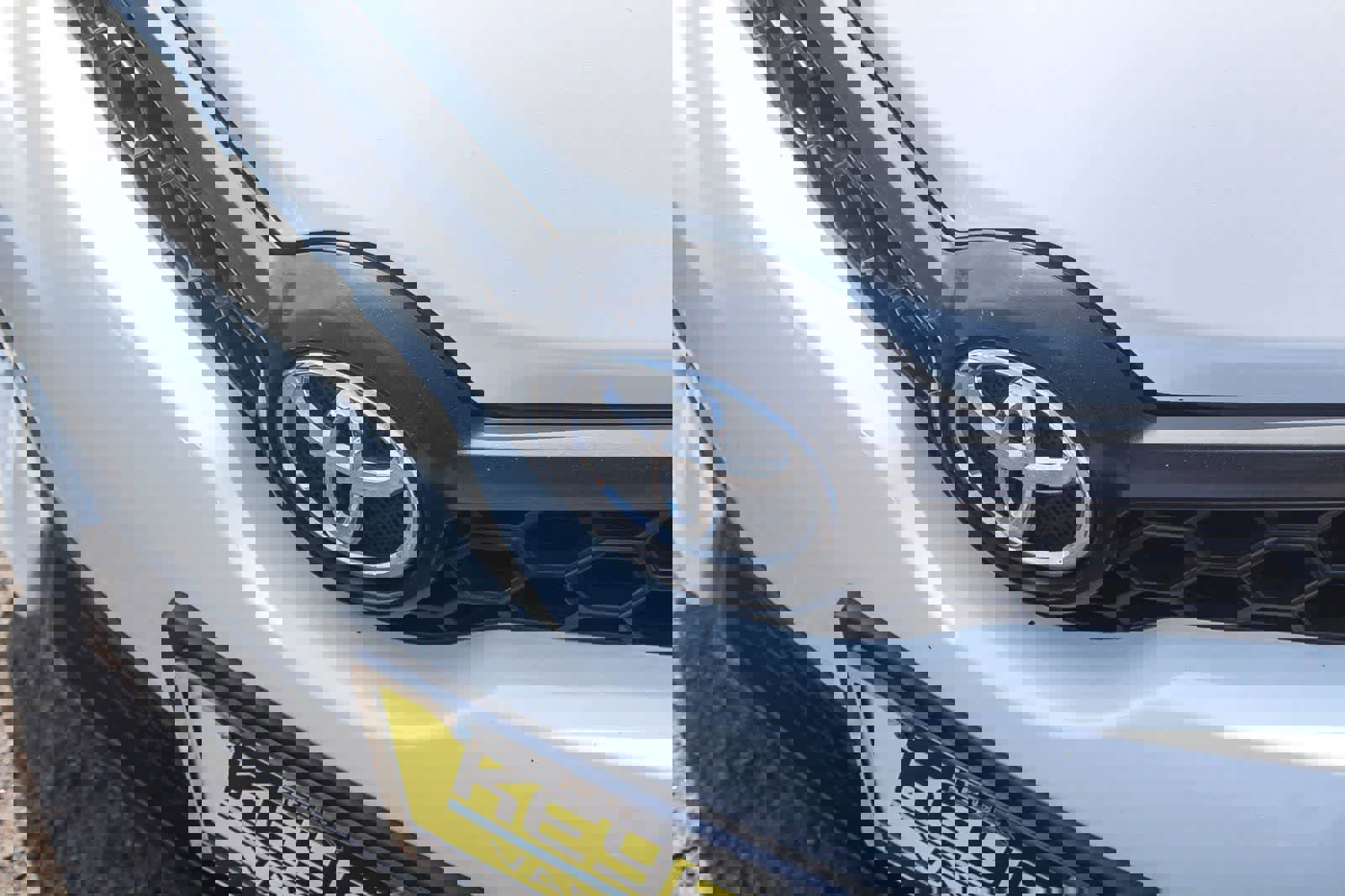 Used 2018 Toyota Corolla iM w/ Carpet Mat Package (TMS) image 16