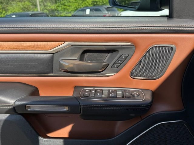 Used 2019 RAM 1500 Limited AWD/4WD image 11