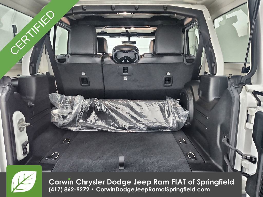 Certified 2022 Jeep Wrangler Unlimited Sahara image 30