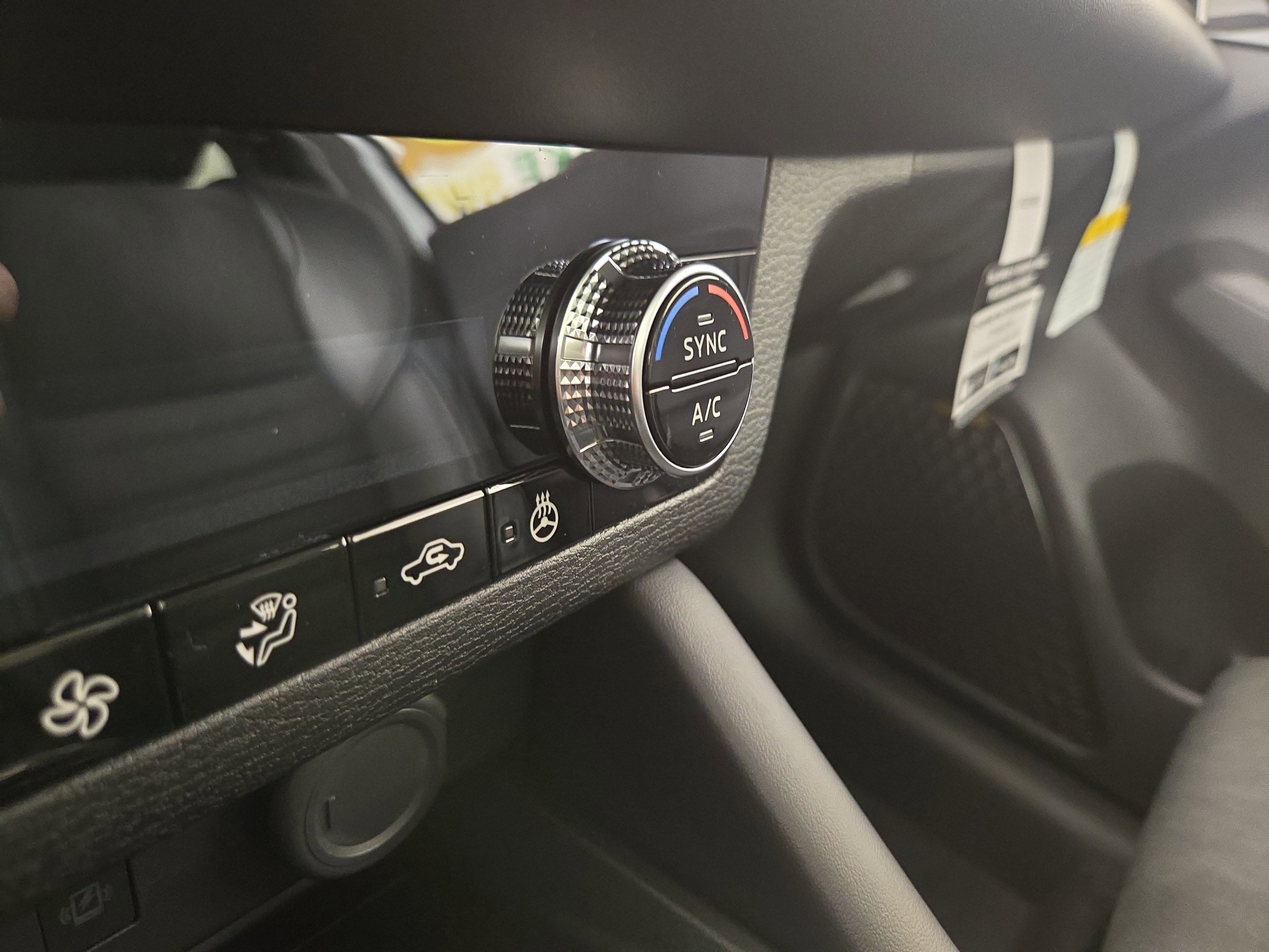 New 2026 Mitsubishi Outlander SE FWD image 29
