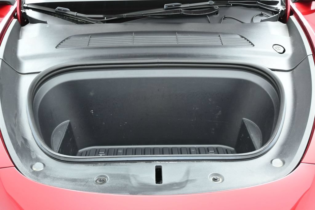 Used 2024 Tesla Model Y Long Range RWD image 43