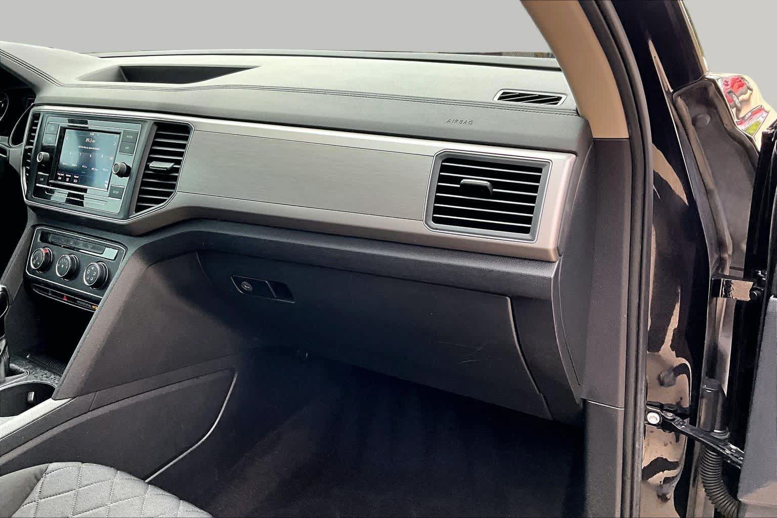 Used 2019 Volkswagen Atlas S FWD image 18