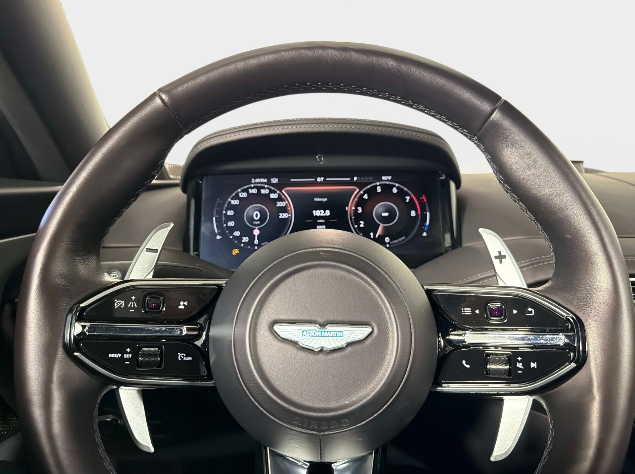 Used 2024 Aston Martin DB12 Coupe RWD image 36