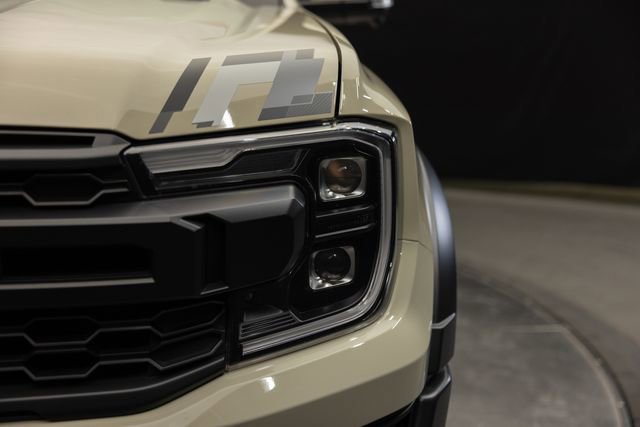 Used 2025 Ford Ranger Raptor AWD/4WD image 7
