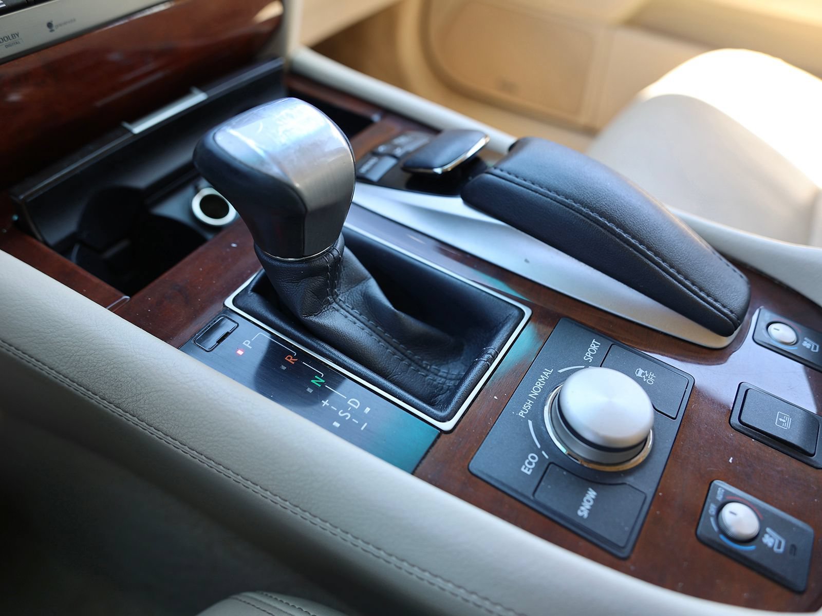 Used 2013 Lexus LS 460 AWD w/ Comfort Pkg image 31