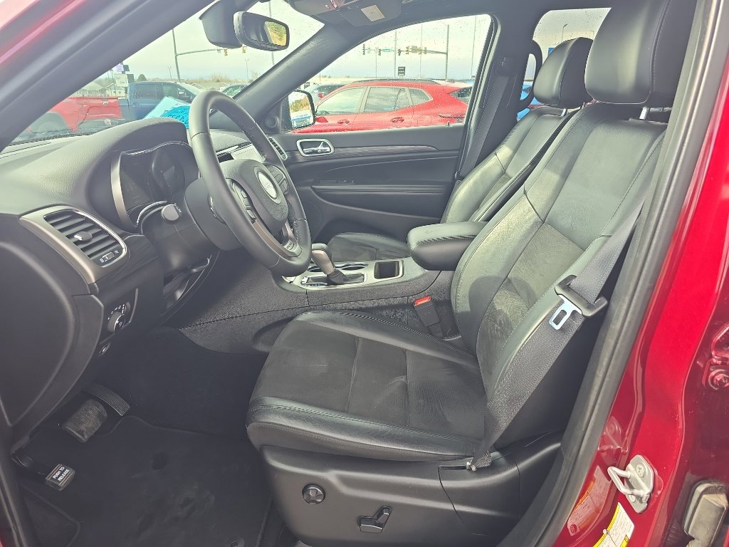 Used 2019 Jeep Grand Cherokee Altitude image 9