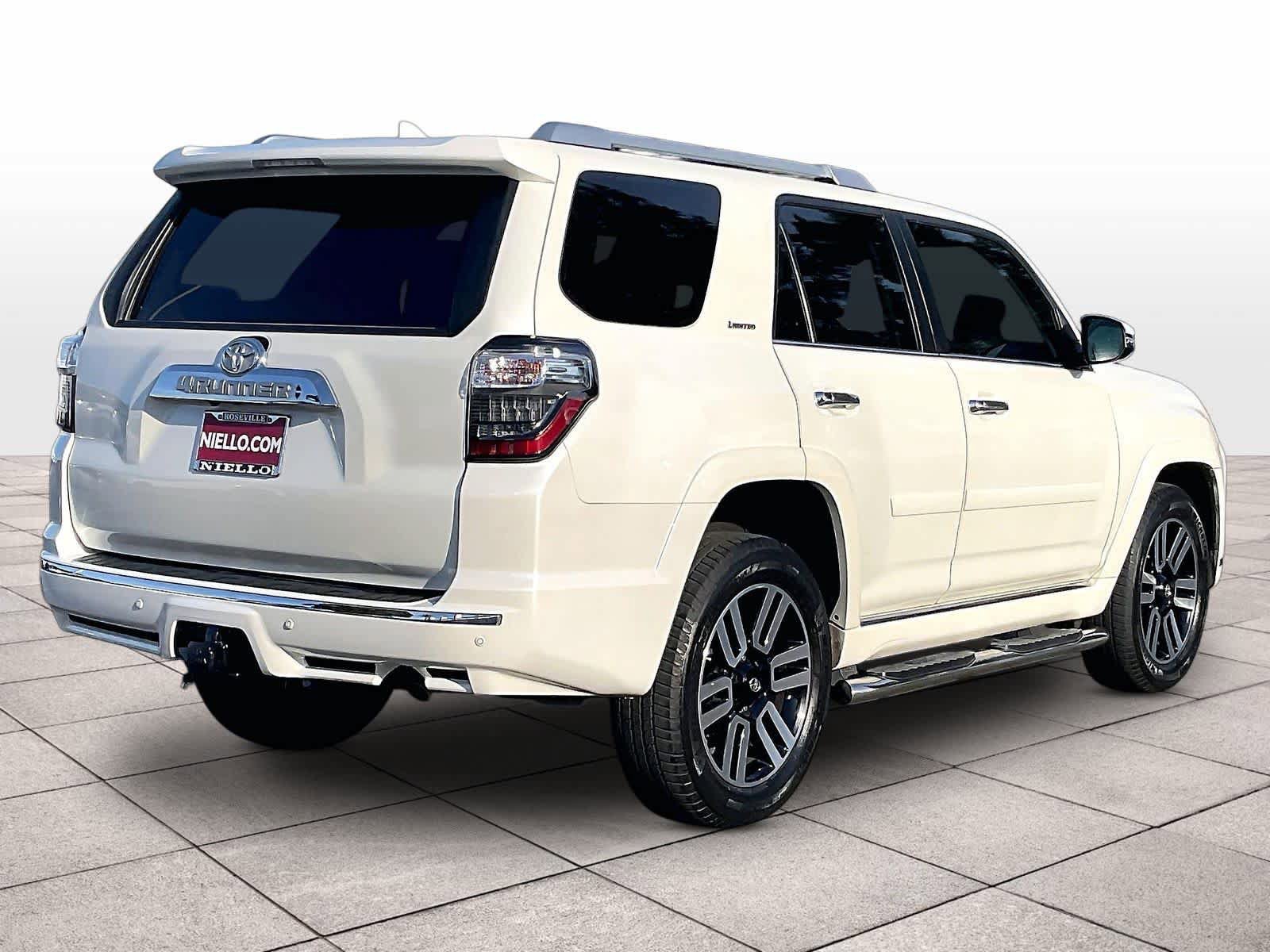 Used 2020 Toyota 4Runner Limited image 14