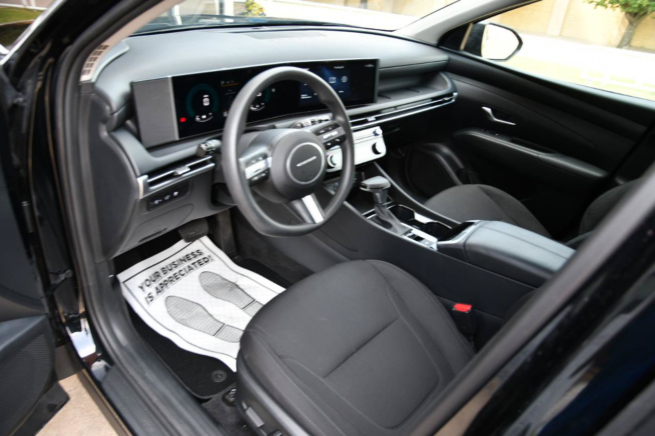 Used 2026 Hyundai Tucson SEL FWD image 26