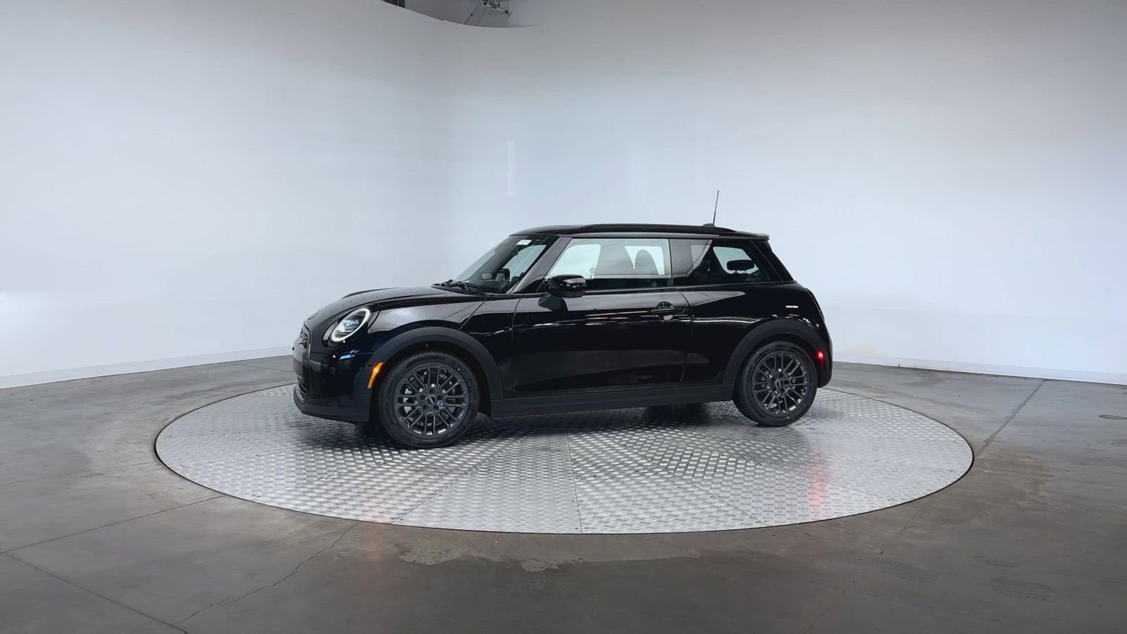 New 2026 MINI Cooper S FWD image 5
