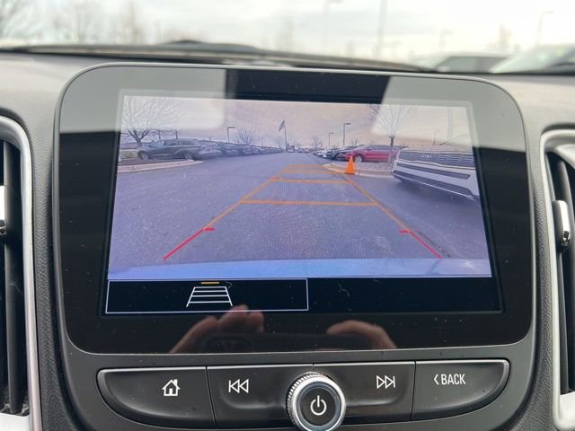 Used 2024 Chevrolet Malibu LT image 19