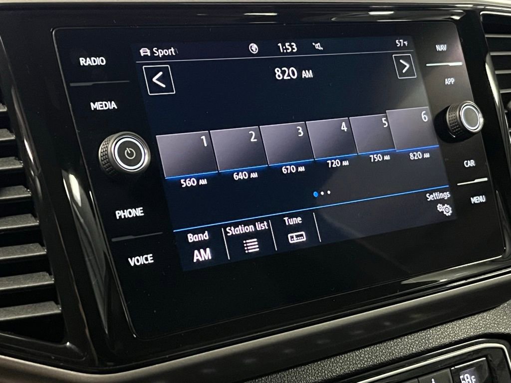 Certified 2020 Volkswagen Atlas Cross Sport SEL image 28