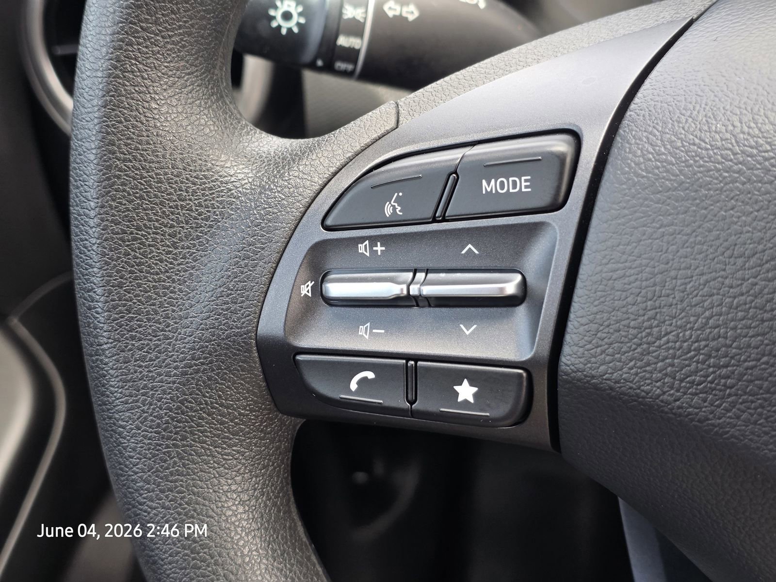 Used 2023 Hyundai Kona SE FWD image 27